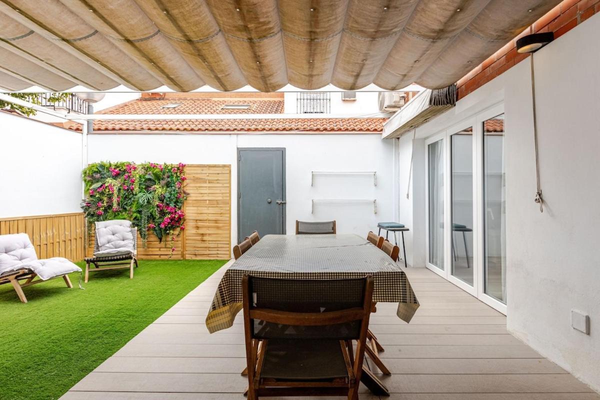 Casa Fibes - Congresos Parking Y Alberca * Seville